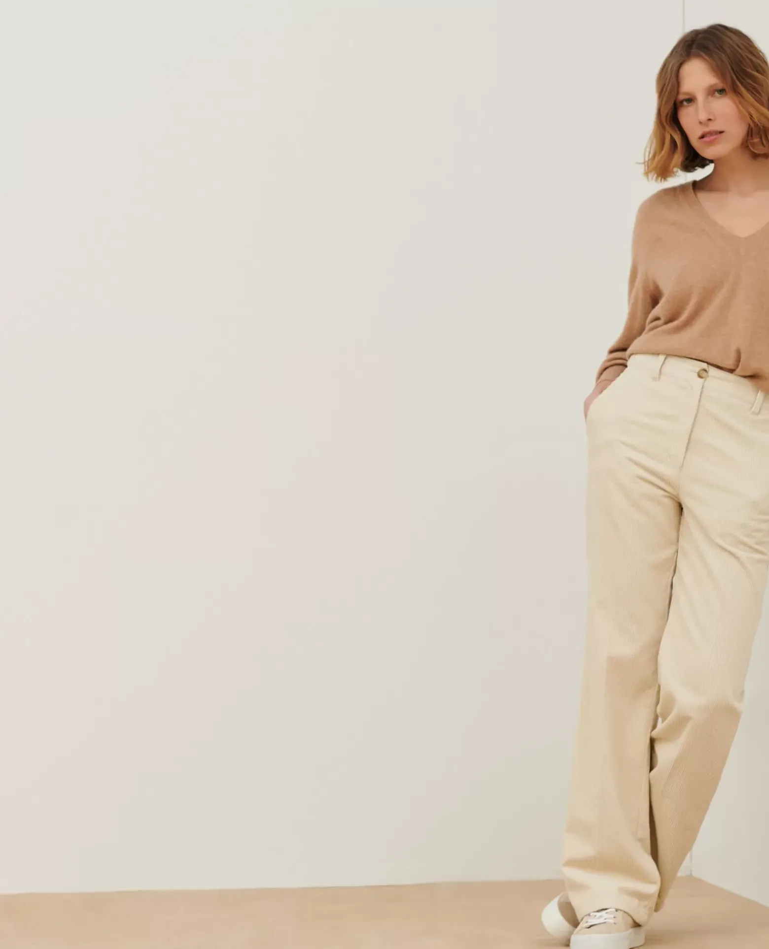 Pantalons|Comptoir des Cotonniers Blandine - Pantalon Droit En Velours Cotele 7107C 02 White